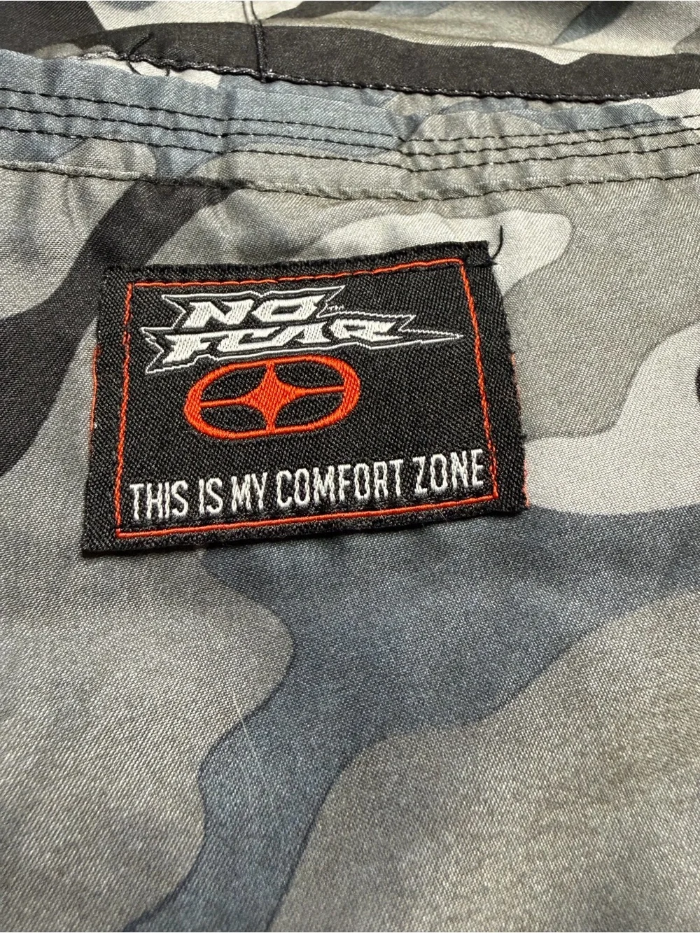 Men's Gray Camo Cargo Shorts - Casual Utility